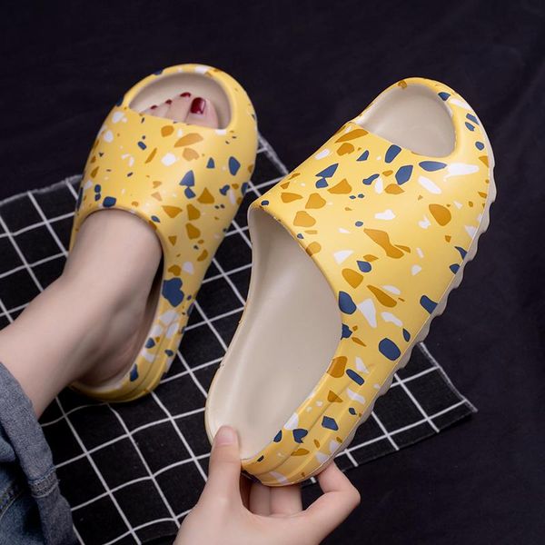 slippers weh men camouflage pattern outdoor flip flops summer beach sandals fish mouth printed women's non-slip slides, Black
slippers weh men camouflage pattern outdoor flip flops summer beach sandals fish mouth printed women's non-slip slides, Black