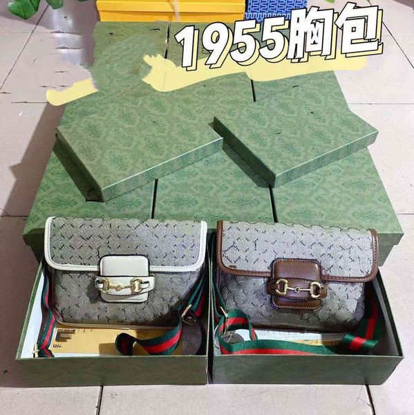 luxury handbags 2021 new trend horse rank buckle single shoulder messenger bag fashion women's wide shoulder belt bag gift box
luxury handbags 2021 new trend horse rank buckle single shoulder messenger bag fashion women's wide shoulder belt bag gift box