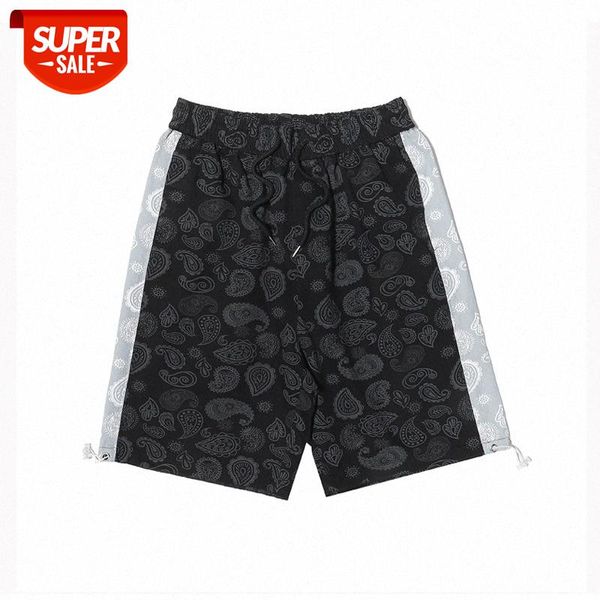 striped cashew print color matching oversize shorts casual pants loose version for men and women dance #8u5f, Black
striped cashew print color matching oversize shorts casual pants loose version for men and women dance #8u5f, Black