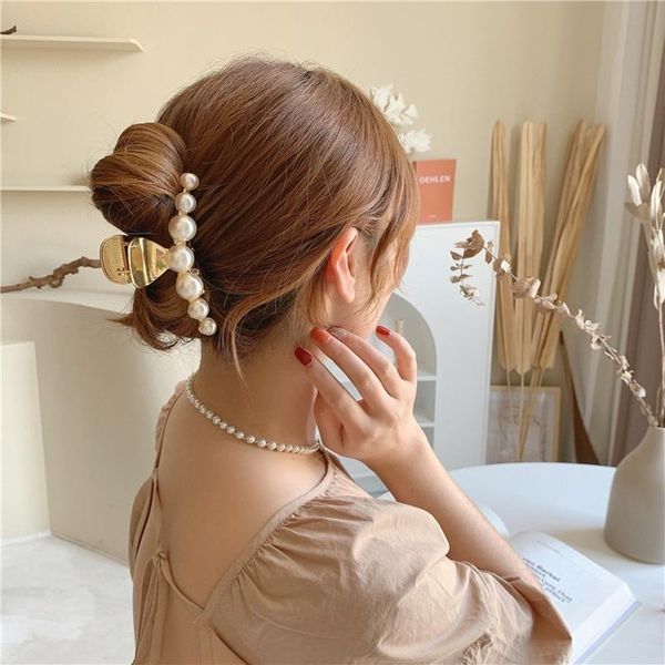 hair accessories korean pearl clip hairpin female tide net red high-end temperament headdress alloy
hair accessories korean pearl clip hairpin female tide net red high-end temperament headdress alloy