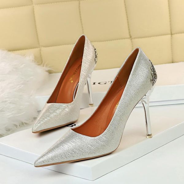 dress shoes 2021 autumn women pumps high thin heel pointed toe shallow metal decoration party silver heels, Black
dress shoes 2021 autumn women pumps high thin heel pointed toe shallow metal decoration party silver heels, Black