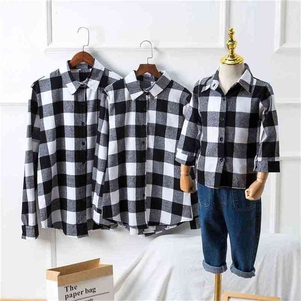 plaid christmas family matching blouses spring daddy mommy and me clothes mother daughter father son long sleeve cotton shirts 210724, Blue
plaid christmas family matching blouses spring daddy mommy and me clothes mother daughter father son long sleeve cotton shirts 210724, Blue