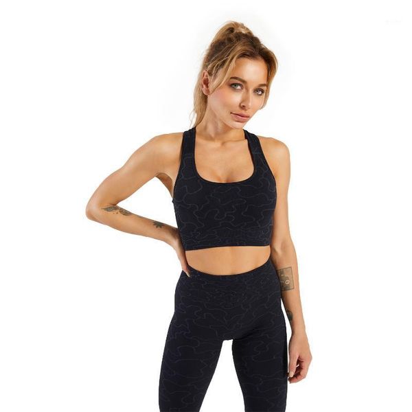 yoga outfit woman sportwear set seamless gym crop bra pad elastic high waist pant fitness clothing
yoga outfit woman sportwear set seamless gym crop bra pad elastic high waist pant fitness clothing