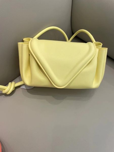 totes designer bag drawstring triangle cover cowhide flip genuine leather messenger for women 2021
totes designer bag drawstring triangle cover cowhide flip genuine leather messenger for women 2021
