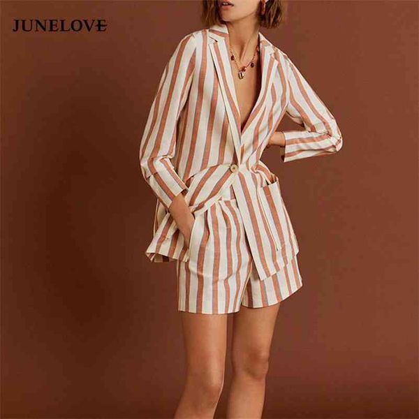 women autumn stripe single button blazer office lady high street shorts casual loose female outwears 210519, White;black
women autumn stripe single button blazer office lady high street shorts casual loose female outwears 210519, White;black