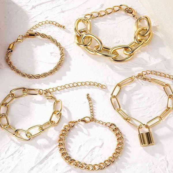 fnio punk miami cuban chain bracelet bangle accessories boho heavy metal chunky lock bracelets for women men couple jewelry, Red;brown
fnio punk miami cuban chain bracelet bangle accessories boho heavy metal chunky lock bracelets for women men couple jewelry, Red;brown