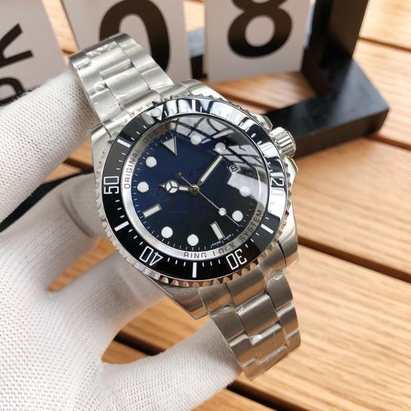 men's watch sub automatic mechanical sports sapphire glass all steel retro wristwatches, Slivery;brown
men's watch sub automatic mechanical sports sapphire glass all steel retro wristwatches, Slivery;brown