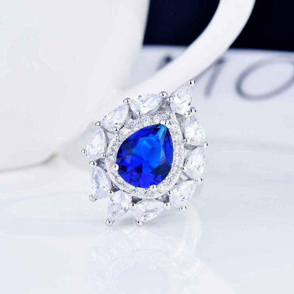 wedding rings fashion exquisite jewelry inlay blue water drop cubic zirconia charm simplicity adjustable eternity ring for women, Slivery;golden
wedding rings fashion exquisite jewelry inlay blue water drop cubic zirconia charm simplicity adjustable eternity ring for women, Slivery;golden