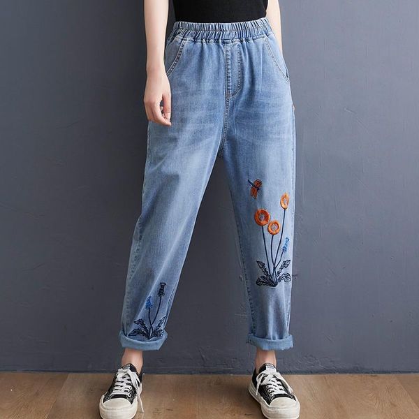 women's jeans women high waist casual 2021 autumn korean style floral embroidery all-match female ankle-length denim pants b582, Blue
women's jeans women high waist casual 2021 autumn korean style floral embroidery all-match female ankle-length denim pants b582, Blue