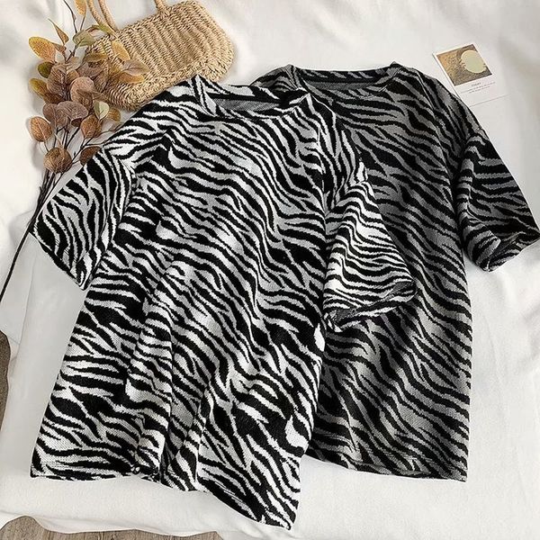 women's t-shirt fashion high-quality simple casual thick zebra print hit color hedging large round neck short-sleeved t-shirt hmbo, White
women's t-shirt fashion high-quality simple casual thick zebra print hit color hedging large round neck short-sleeved t-shirt hmbo, White