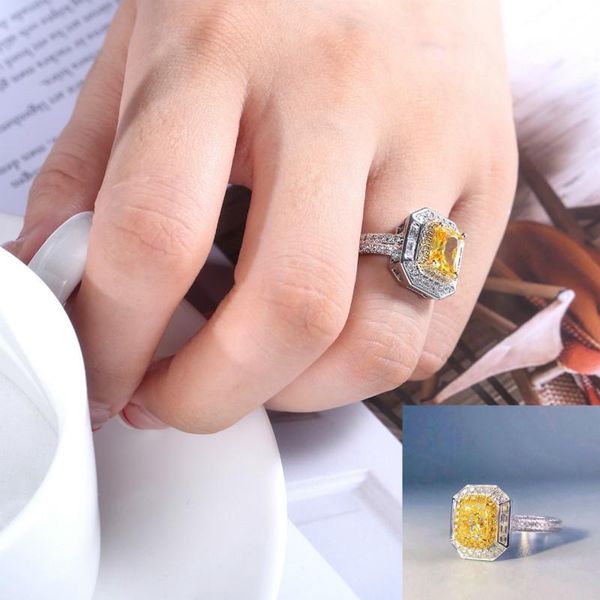 cluster rings 2021 fashion luxury women's ring micro - set zircon two-color diamond princess square yellow accessories, Golden;silver
cluster rings 2021 fashion luxury women's ring micro - set zircon two-color diamond princess square yellow accessories, Golden;silver