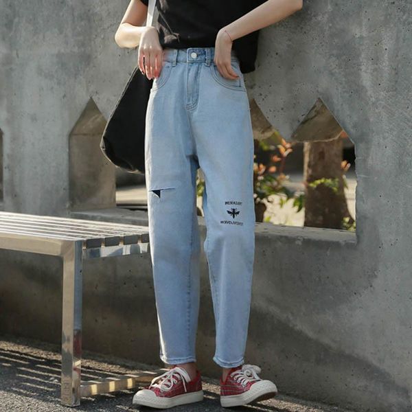 women's jeans 2021 women denim high waist cotton harajuku embroidery straight female #6821, Blue
women's jeans 2021 women denim high waist cotton harajuku embroidery straight female #6821, Blue