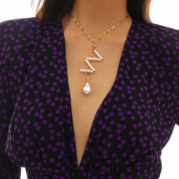 pendant necklaces alloy necklace hollow letter w pearl gold female fashion jewelry sweet temperament wedding party girl1, Silver
pendant necklaces alloy necklace hollow letter w pearl gold female fashion jewelry sweet temperament wedding party girl1, Silver