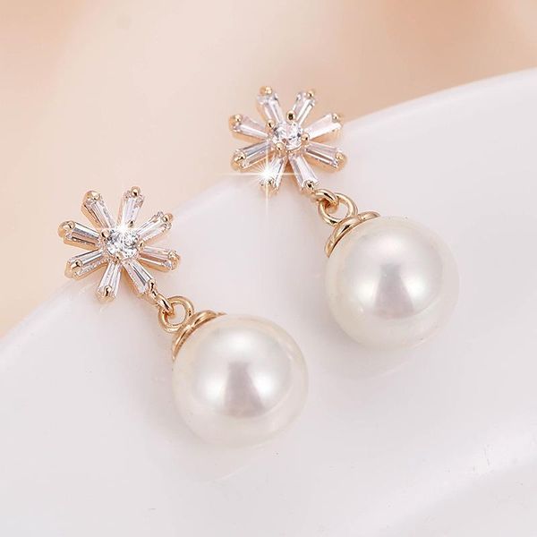 dangle & chandelier de144 fashion refined grace 4a zircon flower pearl earrings girlfriend gift party banquet woman jewelry 2021, Silver
dangle & chandelier de144 fashion refined grace 4a zircon flower pearl earrings girlfriend gift party banquet woman jewelry 2021, Silver
