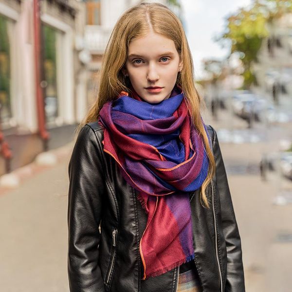 scarves 100% cashmere scarf women color plaid 2021 spring autumn female shawl multicolor long warm, Blue;gray
scarves 100% cashmere scarf women color plaid 2021 spring autumn female shawl multicolor long warm, Blue;gray