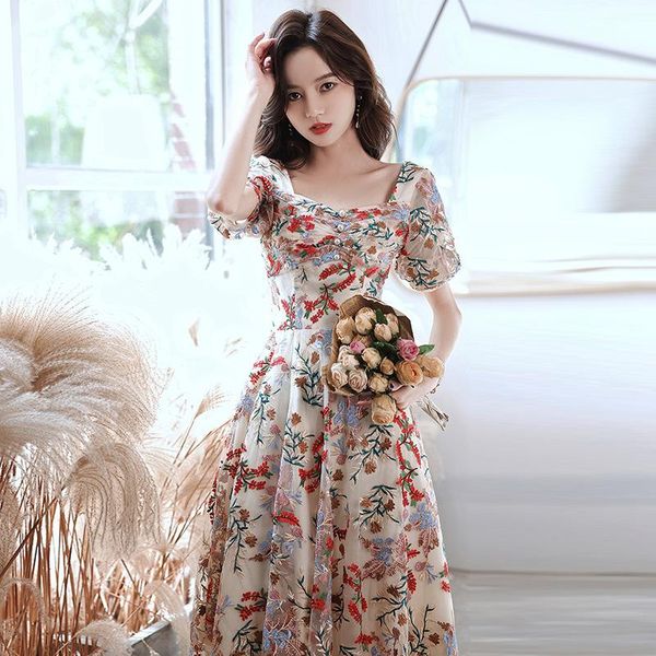 ethnic clothing exquisite celebrity banquet dress women cheongsam formal party gown embroidery flower mesh pleated dresses puff sleeve qipao, Red
ethnic clothing exquisite celebrity banquet dress women cheongsam formal party gown embroidery flower mesh pleated dresses puff sleeve qipao, Red