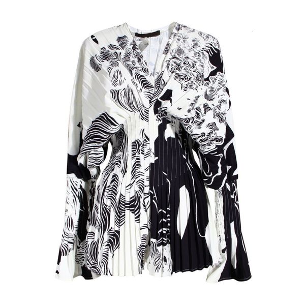 women's blouses & shirts vintage v neck puff sleeve woman pleated slim waist black white print chiffon long ladies autumn clothing
women's blouses & shirts vintage v neck puff sleeve woman pleated slim waist black white print chiffon long ladies autumn clothing