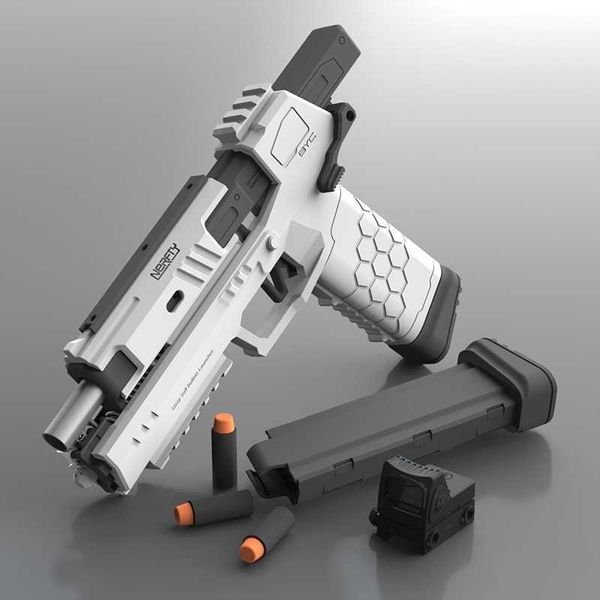 children and boys play soft bullet launcher, hand ner plays gecko injection mold toy gun
children and boys play soft bullet launcher, hand ner plays gecko injection mold toy gun