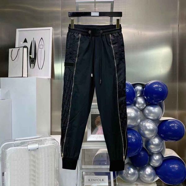 21ss Mens t shirt pants Color smooth letters printing Men jogging Pant Casual Slim Fit Whole body letter Trousers Wedding 06, Black
21ss Mens t shirt pants Color smooth letters printing Men jogging Pant Casual Slim Fit Whole body letter Trousers Wedding 06, Black