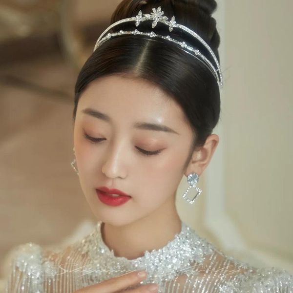 headpieces tiara female wedding birthday bar mitzvah web celebrity atmosphere princess dress bride simple, Silver
headpieces tiara female wedding birthday bar mitzvah web celebrity atmosphere princess dress bride simple, Silver