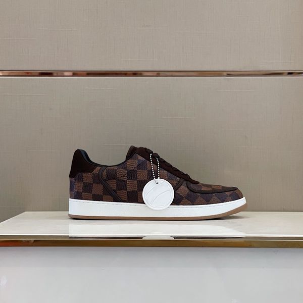 2021 new arrival fashion men women casual shoessneakers shoes genuine leather bee embroidered mens b19, Black
2021 new arrival fashion men women casual shoessneakers shoes genuine leather bee embroidered mens b19, Black
