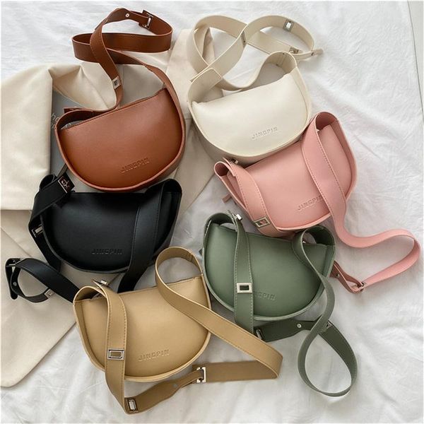 evening bags retro wide shoulder strap messenger bag half round solid color pu
evening bags retro wide shoulder strap messenger bag half round solid color pu