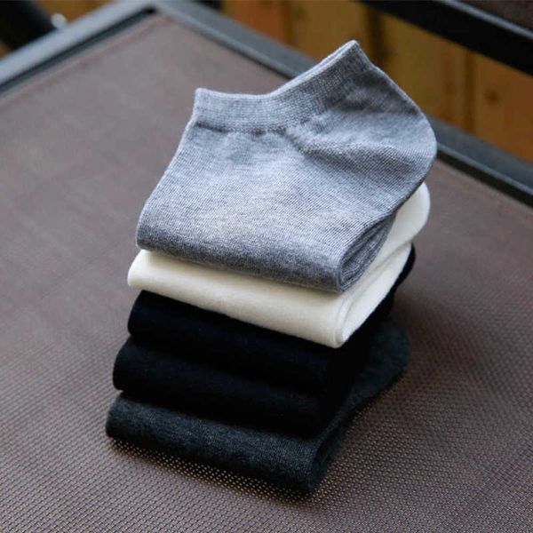 spring and summer classic boat fashion simple solid color men's trend autumn cotton socks, Black
spring and summer classic boat fashion simple solid color men's trend autumn cotton socks, Black