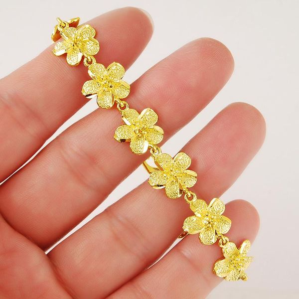 charm bracelets 24k gold plating bracelet exquisite flower link chain 18.5cm long yellow color for women girls luxury gift, Golden;silver
charm bracelets 24k gold plating bracelet exquisite flower link chain 18.5cm long yellow color for women girls luxury gift, Golden;silver