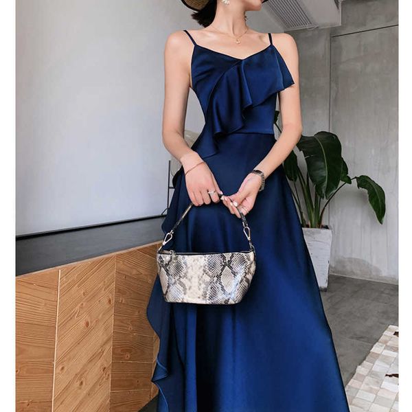 vintage summer blue satin dress women spaghetti strap adjustable ruffle bodycon backless wrap club party dresses 210608, Black;gray
vintage summer blue satin dress women spaghetti strap adjustable ruffle bodycon backless wrap club party dresses 210608, Black;gray