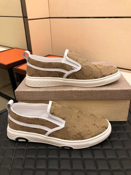 2021 casual men designer shoes khaki letter printed slip on luxury mens shoe streetwear, Black
2021 casual men designer shoes khaki letter printed slip on luxury mens shoe streetwear, Black