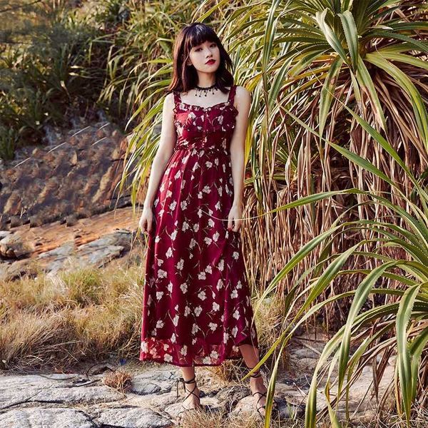 bohemian floral spaghetti midi dress women summer print holiday beach es party vestidos 210608, Black;gray
bohemian floral spaghetti midi dress women summer print holiday beach es party vestidos 210608, Black;gray
