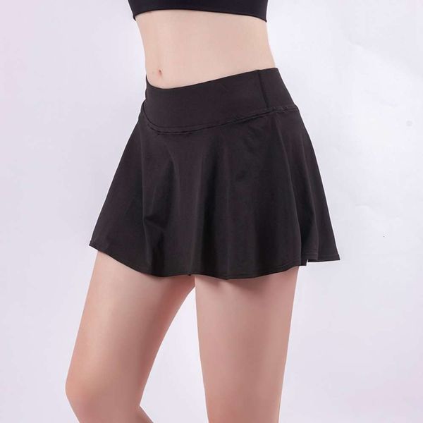 2021 new yoga women's moisture absorption and perspiration quick drying skirt outdoor fitness training square dance sports pants, Gray
2021 new yoga women's moisture absorption and perspiration quick drying skirt outdoor fitness training square dance sports pants, Gray