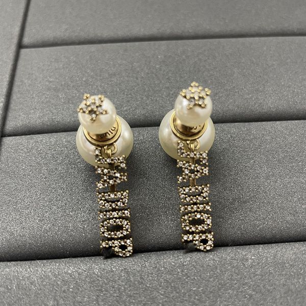 new earrings star size pearl diamond inlaid 925 silver needle earrings exclusive jewelry sale, Golden;silver
new earrings star size pearl diamond inlaid 925 silver needle earrings exclusive jewelry sale, Golden;silver