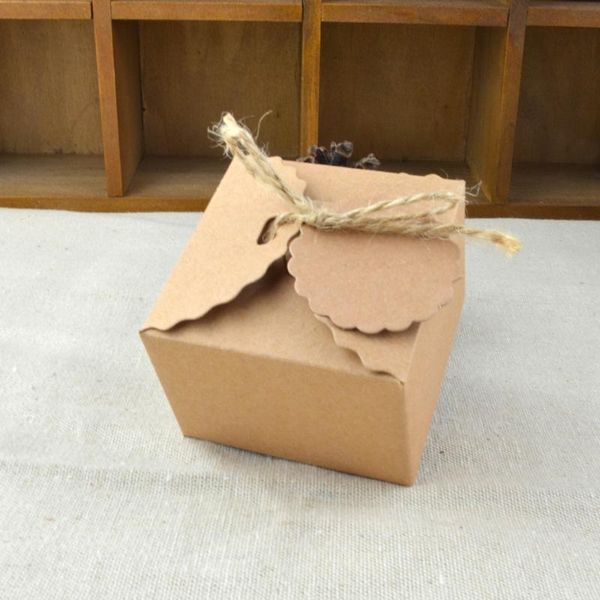 50pcs three style kraft paper exquisite favor case wedding party favour gift candy boxes decoration props wrap
50pcs three style kraft paper exquisite favor case wedding party favour gift candy boxes decoration props wrap