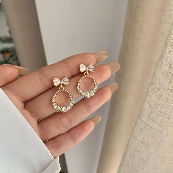 earrings female simple rhinestone temperament net red
earrings female simple rhinestone temperament net red