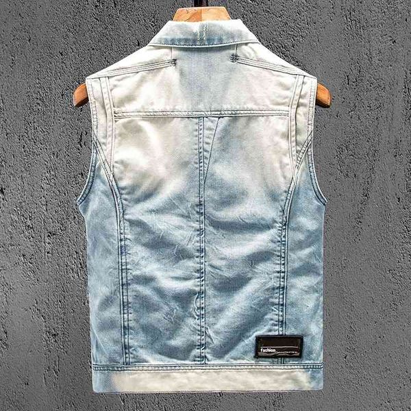 men's vests biker denim thin casual male vest with no vintage sleeves cowboy high street jacket single pocket breasted short light-colo, Black;white
men's vests biker denim thin casual male vest with no vintage sleeves cowboy high street jacket single pocket breasted short light-colo, Black;white