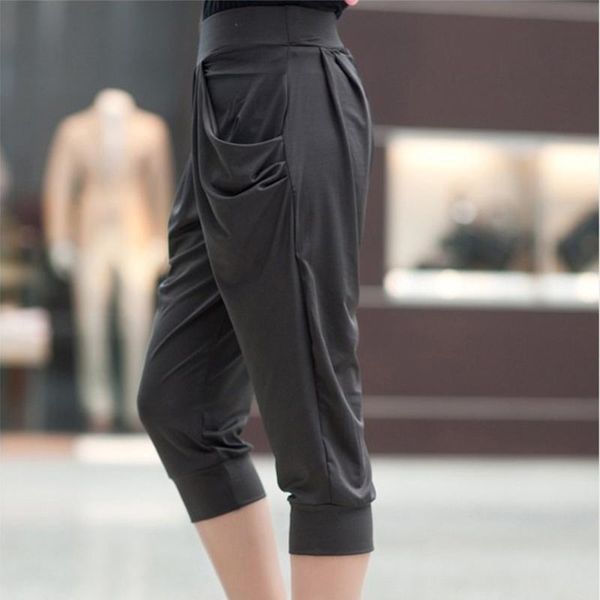 women's pants & capris summer women 's capri milk silk plus size high waist elastic slim fit harem trousers pantalones mujer brand, Black;white
women's pants & capris summer women 's capri milk silk plus size high waist elastic slim fit harem trousers pantalones mujer brand, Black;white