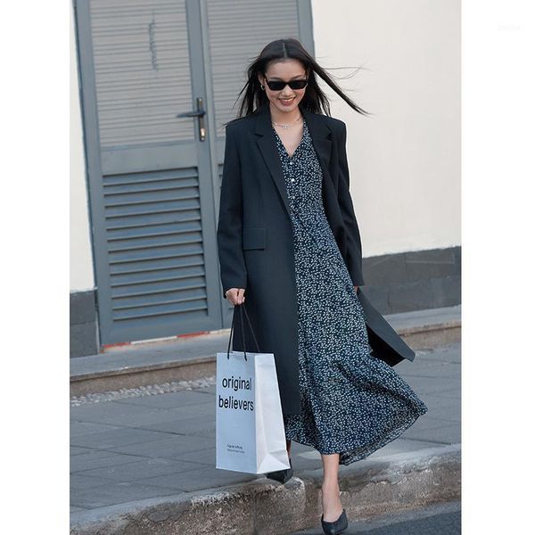spring korean loose lace up floral 5 / s skirt v-shaped lapel collar dress women 22021 two piece, White
spring korean loose lace up floral 5 / s skirt v-shaped lapel collar dress women 22021 two piece, White