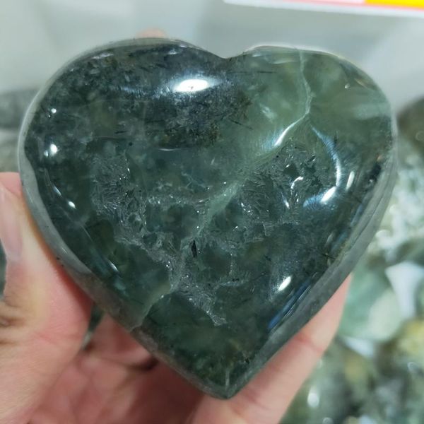1pcs natural prehnite heart figurine carving love statue healing crystals gemstone wicca decor spiritual quartz decorative objects & figurin
1pcs natural prehnite heart figurine carving love statue healing crystals gemstone wicca decor spiritual quartz decorative objects & figurin