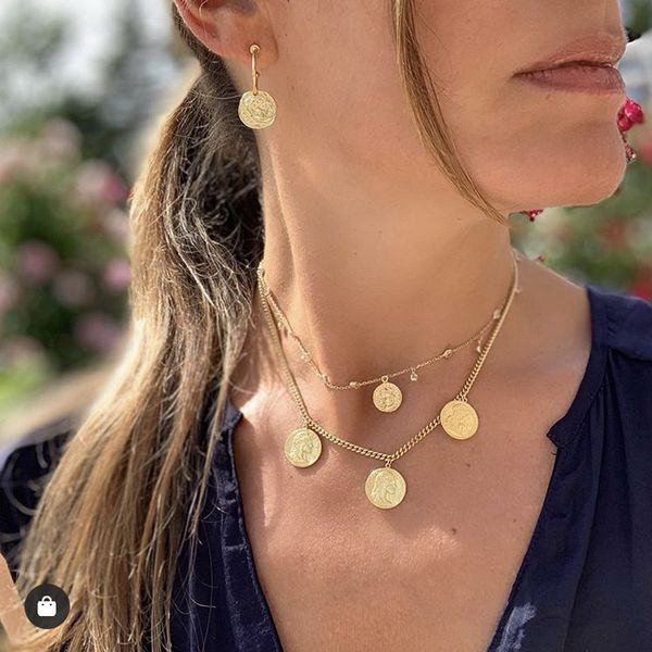 factory wholesale new queen's head women's bead chain combination, multi-layer necklace, simple and versatile n577 party gift
factory wholesale new queen's head women's bead chain combination, multi-layer necklace, simple and versatile n577 party gift