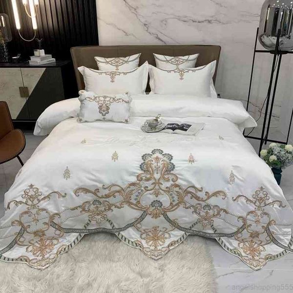 white gray embroidery cover (1 duvet cover+1 bed sheet+2 pillow shams) satin silk cotton luxury super soft bedding set 
white gray embroidery cover (1 duvet cover+1 bed sheet+2 pillow shams) satin silk cotton luxury super soft bedding set