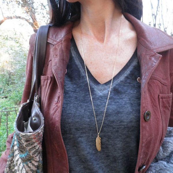 boutique alloy large feather pendant women's necklace fashion gold-plated leaf clavicle sweater necklace xl-244
boutique alloy large feather pendant women's necklace fashion gold-plated leaf clavicle sweater necklace xl-244