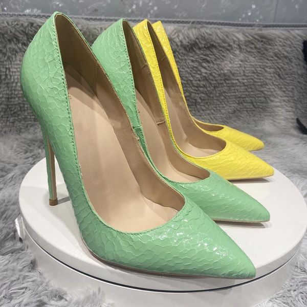 dress shoes 12cm high heels with cracked design for women , formal shoes, pointed ends, bright colors, yellow crackle heels10cm, Black
dress shoes 12cm high heels with cracked design for women , formal shoes, pointed ends, bright colors, yellow crackle heels10cm, Black