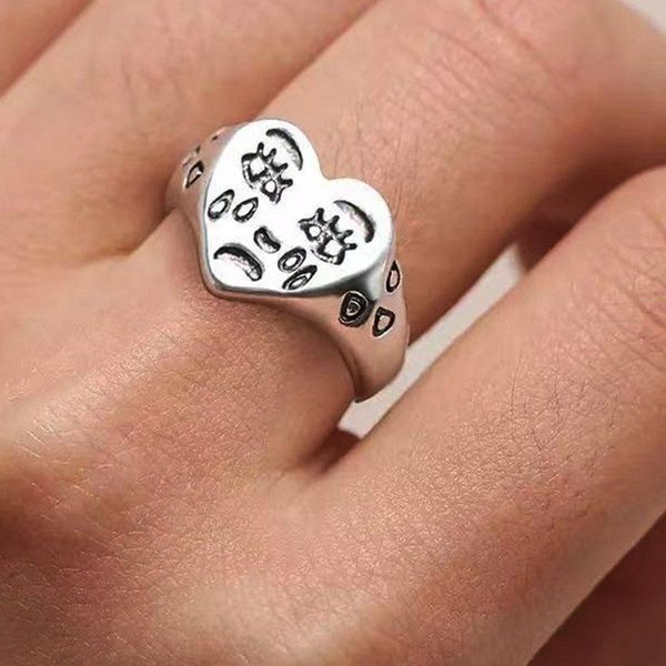 cluster rings creative cry face for women trendy fashion female resizable ring jewelry ladies bar night club gifts emo retro, Golden;silver
cluster rings creative cry face for women trendy fashion female resizable ring jewelry ladies bar night club gifts emo retro, Golden;silver