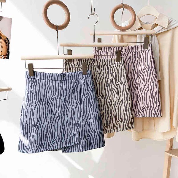 skirts high waist zebra pattern irregular female spring and summer korean version of the all-match thin anti-aircraft one-step ski, Black
skirts high waist zebra pattern irregular female spring and summer korean version of the all-match thin anti-aircraft one-step ski, Black