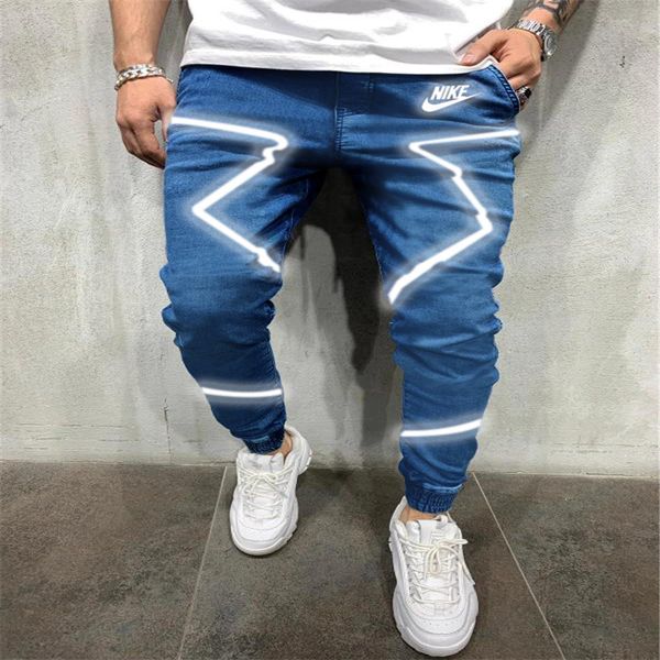 Fashion Jeans 2021 Spring and Autumn Men's 3d Personality Reflective Hip Hop High Street Large Loose Pants, Black white label
Fashion Jeans 2021 Spring and Autumn Men's 3d Personality Reflective Hip Hop High Street Large Loose Pants, Black white label