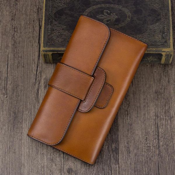wallets women clutch bag large purse female genuine leather card holder long wallet first layer cowhide zipper 2021 fashion vintage, Red;black
wallets women clutch bag large purse female genuine leather card holder long wallet first layer cowhide zipper 2021 fashion vintage, Red;black