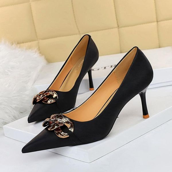 dress shoes 2021 high heels for women korean fashion banquet with pointed toes metal clasp party heel, Black
dress shoes 2021 high heels for women korean fashion banquet with pointed toes metal clasp party heel, Black