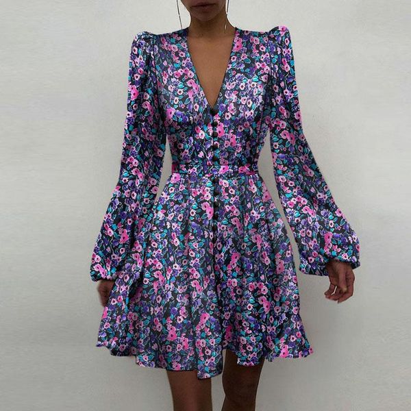 casual dresses 2021 spring deep v-neck lady party dress elegant long lantern sleeve silk satin women autumn button a-line mini, Black;gray
casual dresses 2021 spring deep v-neck lady party dress elegant long lantern sleeve silk satin women autumn button a-line mini, Black;gray