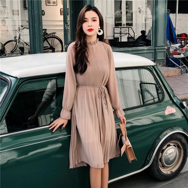 casual dresses women two layers chiffon pleated dress 2021 spring autumn female vintage elegant long sleeve loose office lady, Black;gray
casual dresses women two layers chiffon pleated dress 2021 spring autumn female vintage elegant long sleeve loose office lady, Black;gray